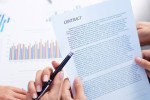 La concessione a titolo oneroso di un bene pubblico costituisce un contratto attivo