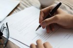 Il dies a quo del termine decadenziale per l’impugnazione degli atti di gara coincide con quello in cui l’interessato è messo in grado di acquisire piena conoscenza degli atti che lo ledono